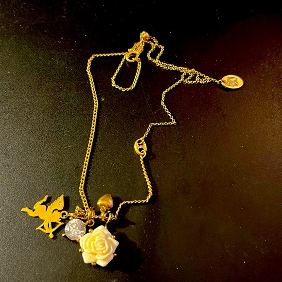 Jewelry - Juicy couture necklace